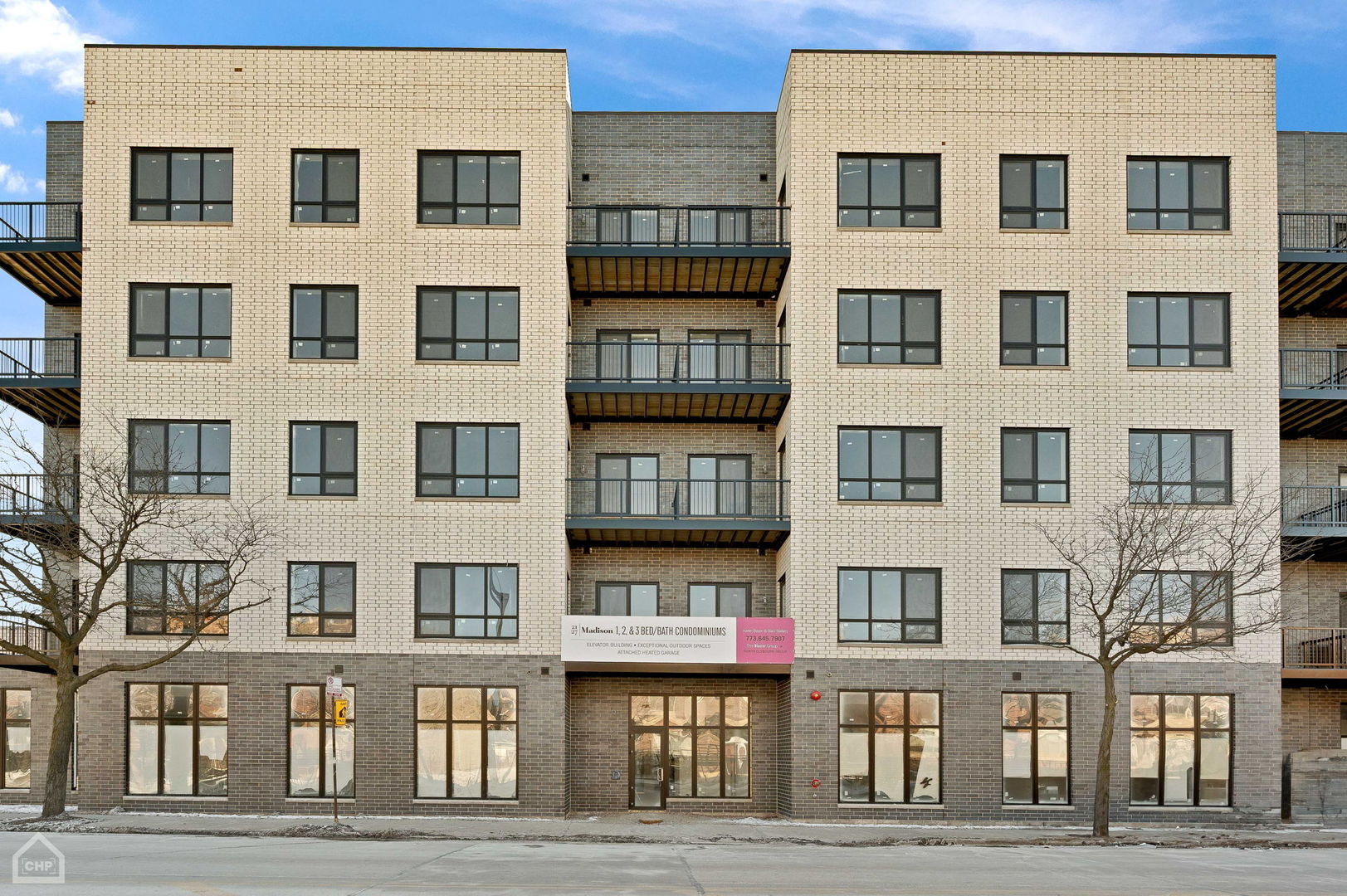 2127 W Madison Street Unit: 209