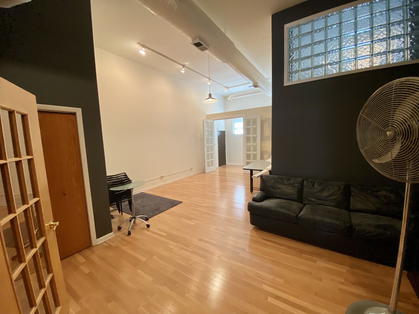 400 N Racine Avenue Unit: 101