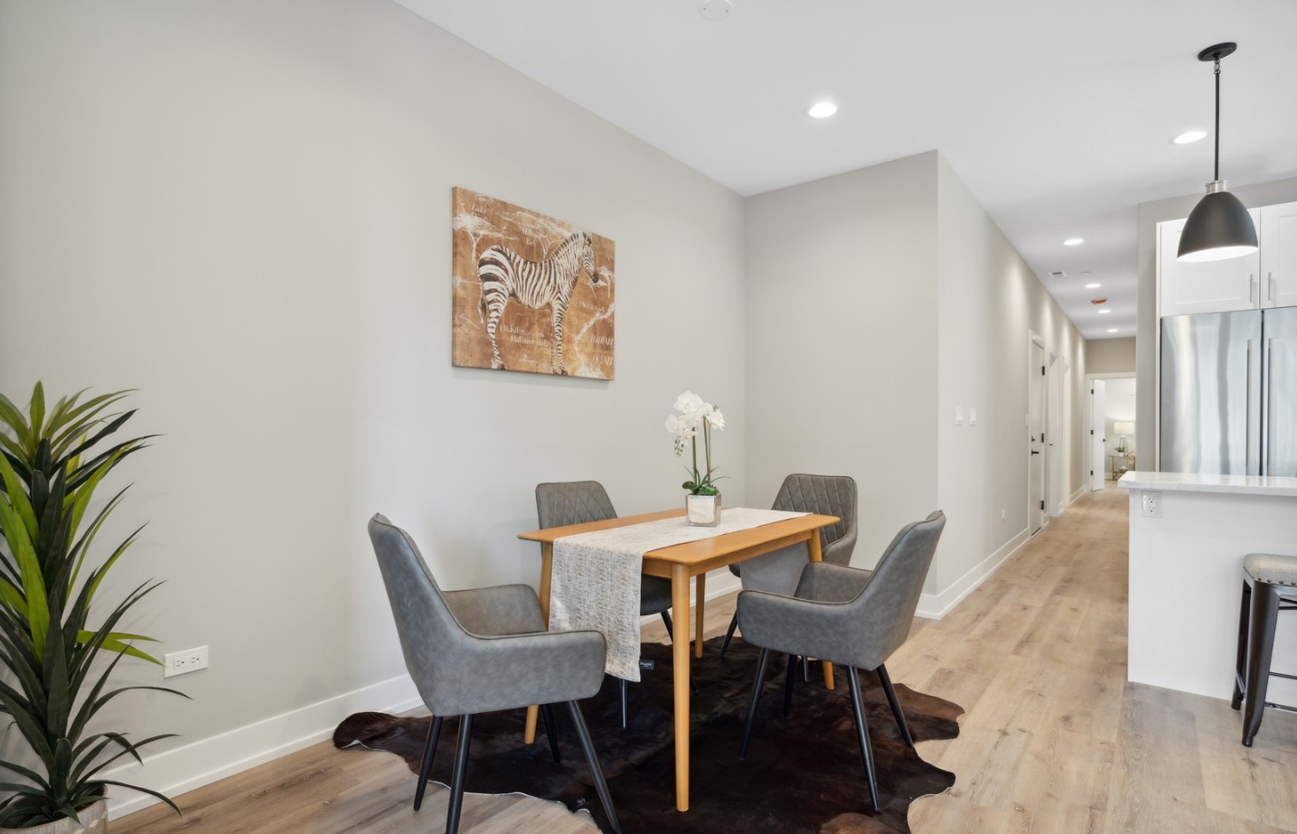 3335 N Sheffield Avenue Unit: 3N