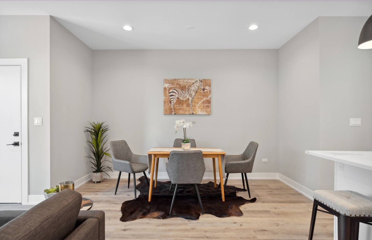 3335 N Sheffield Avenue Unit: 3N