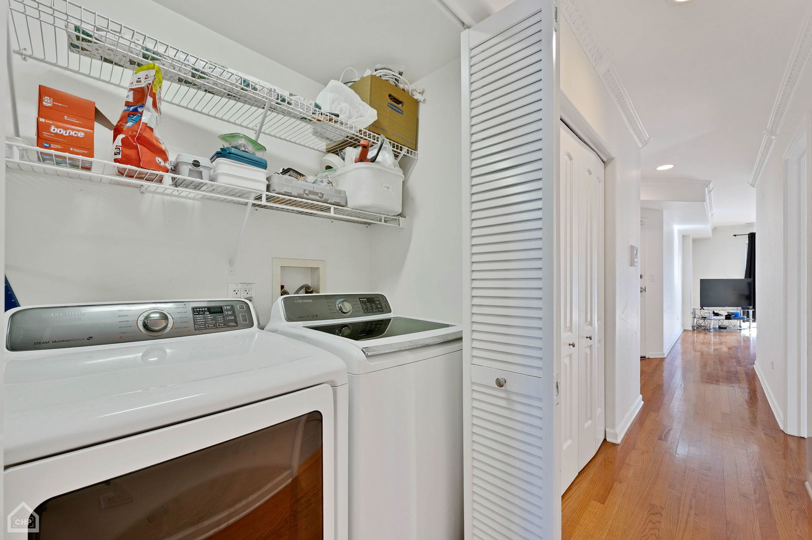 4716 W Addison Street Unit: 2W