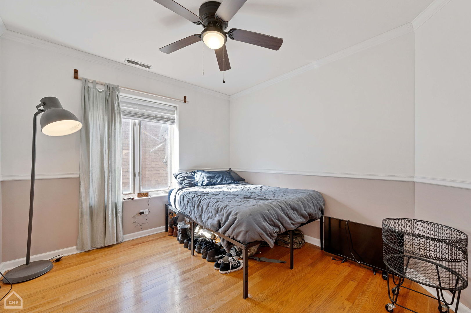 4716 W Addison Street Unit: 2W