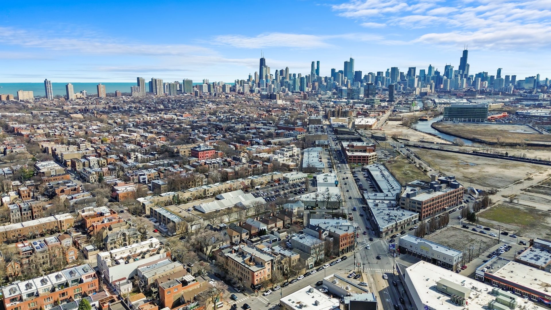 2149 N Southport Avenue Unit: 1A