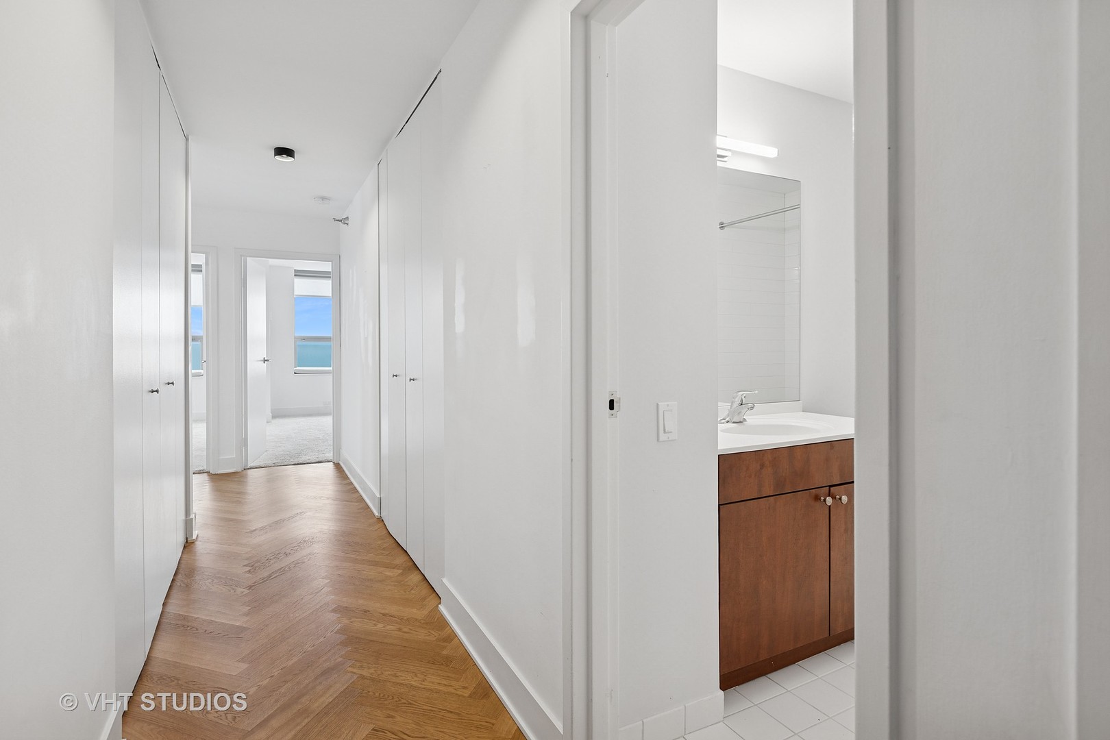 474 N Lake Shore Drive Unit: 4105