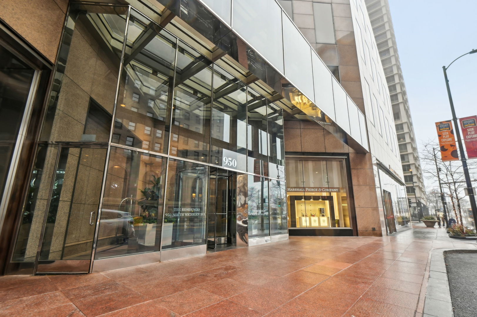 950 N Michigan Avenue Unit: 3304