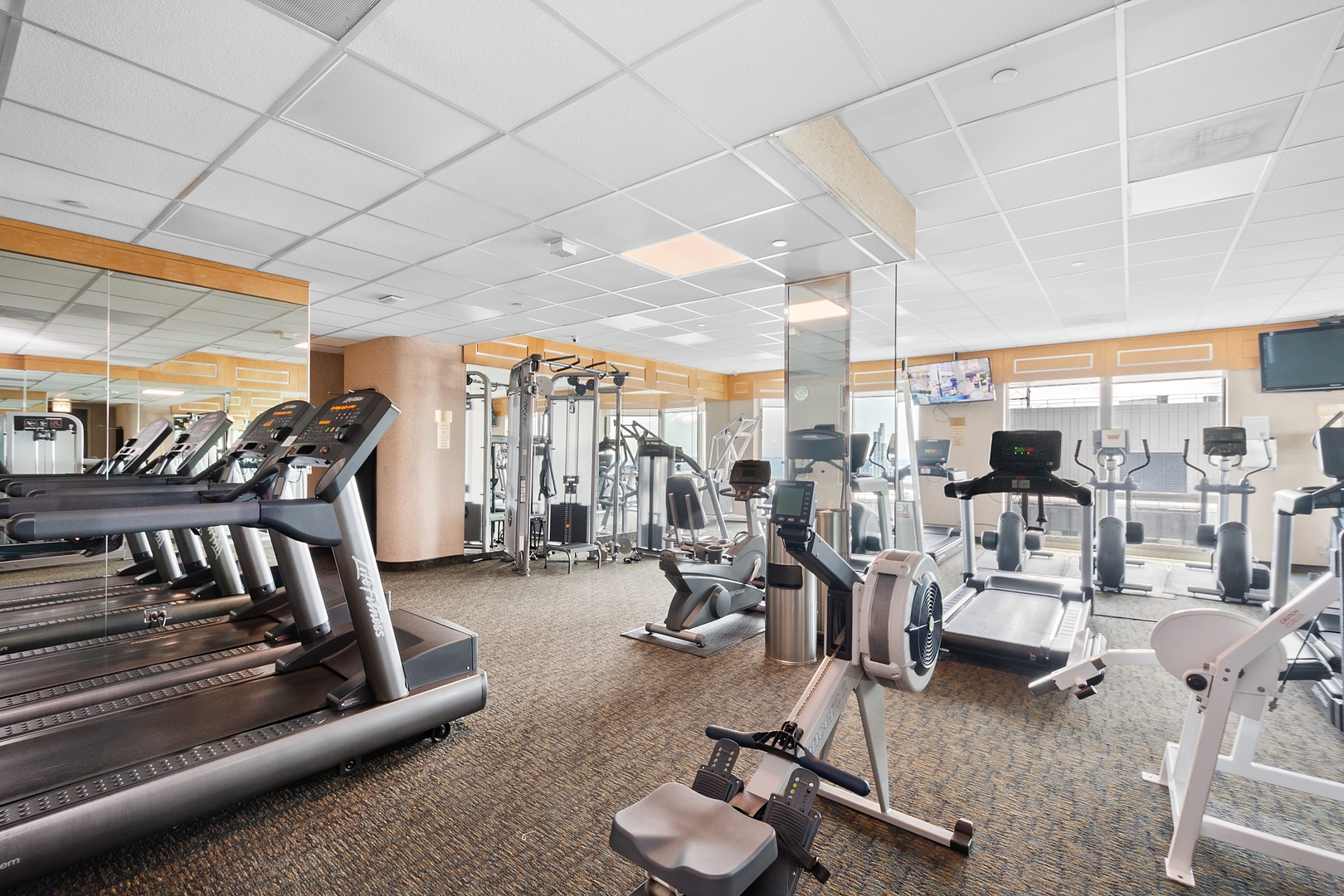 195 N Harbor Drive Unit: 802