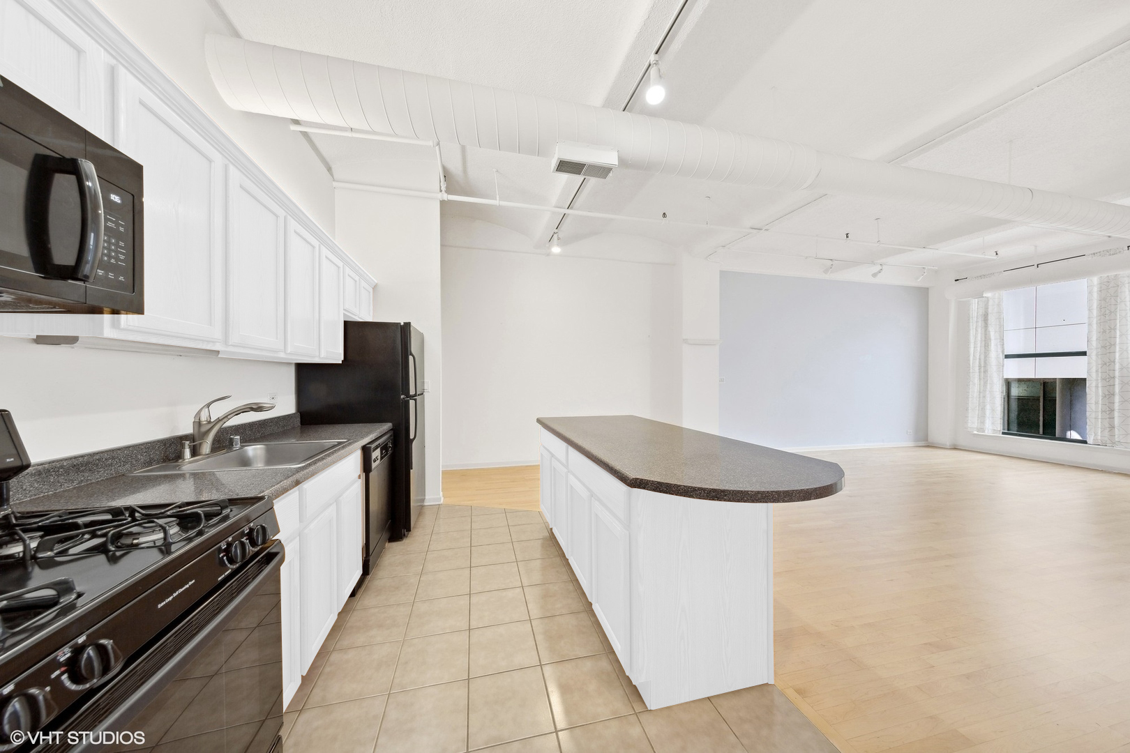 633 S Plymouth Court Unit: 707