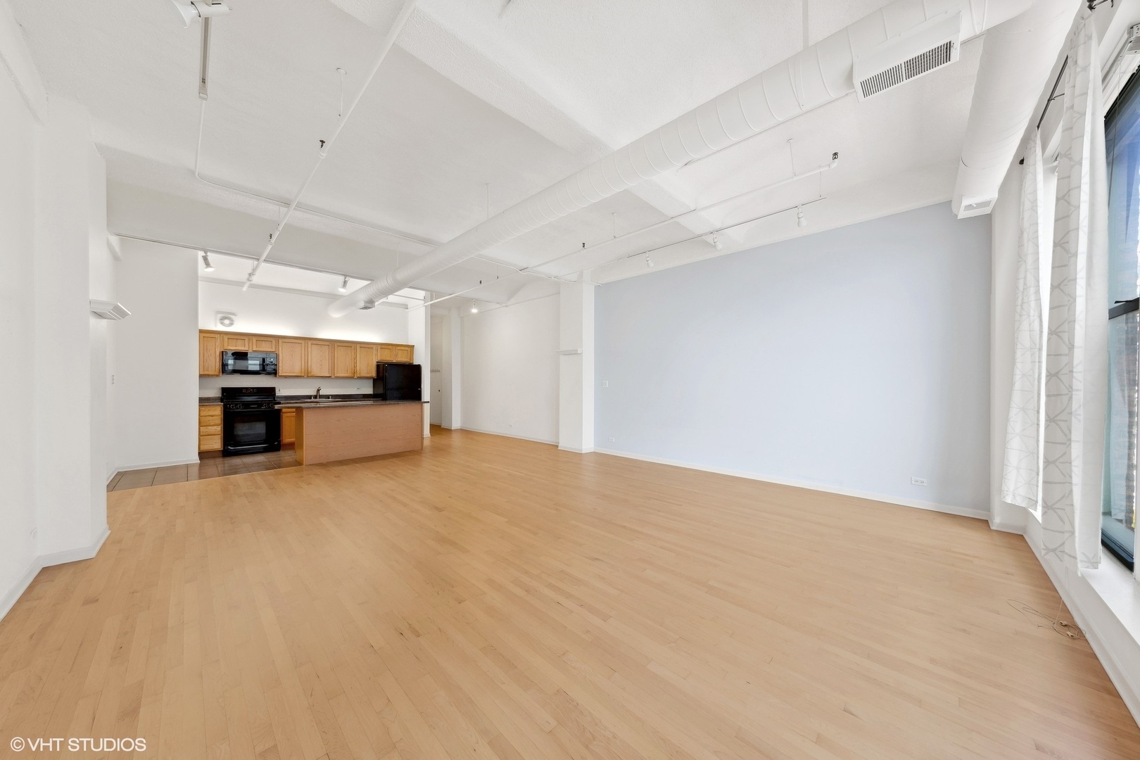 633 S Plymouth Court Unit: 707