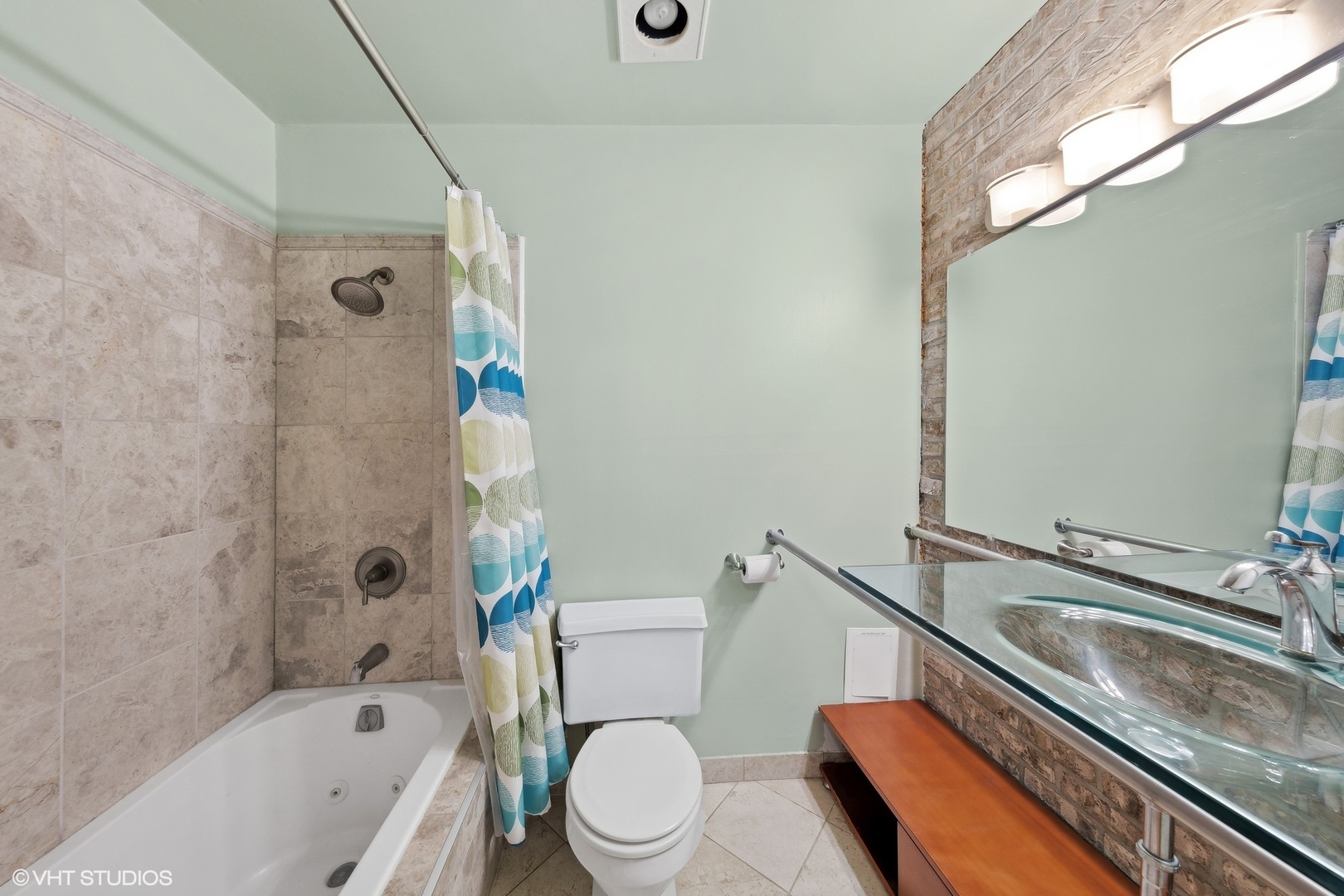 633 S Plymouth Court Unit: 707