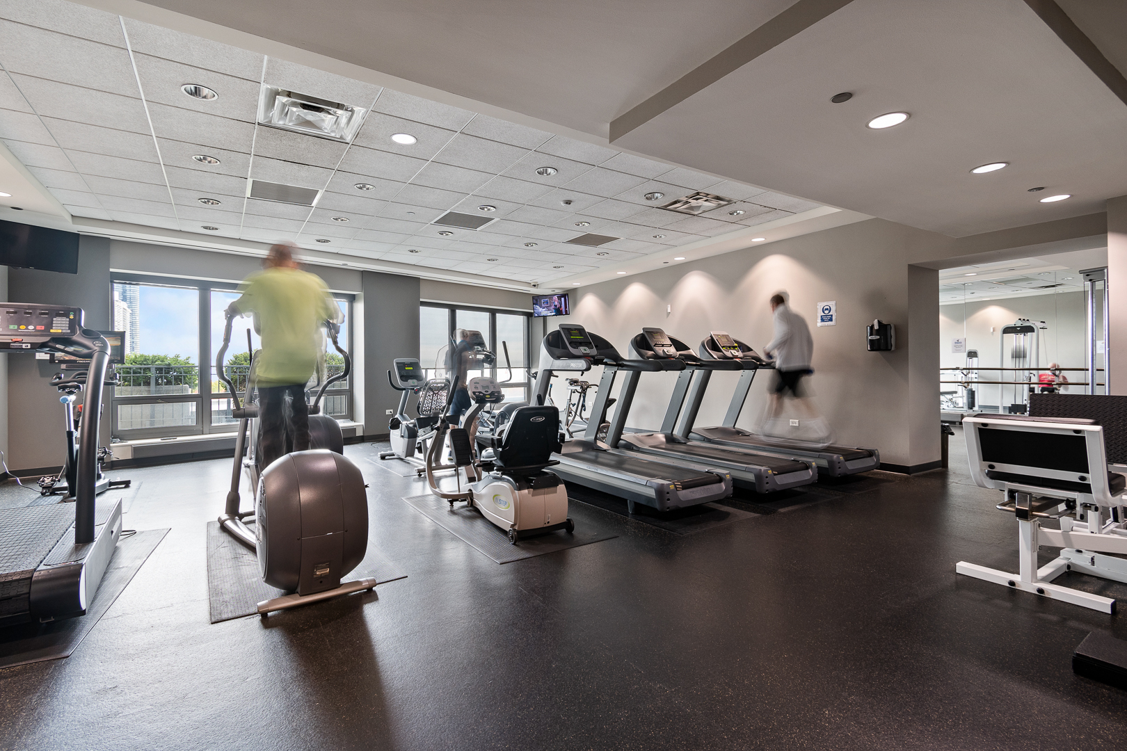 130 N Garland Court Unit: 3401