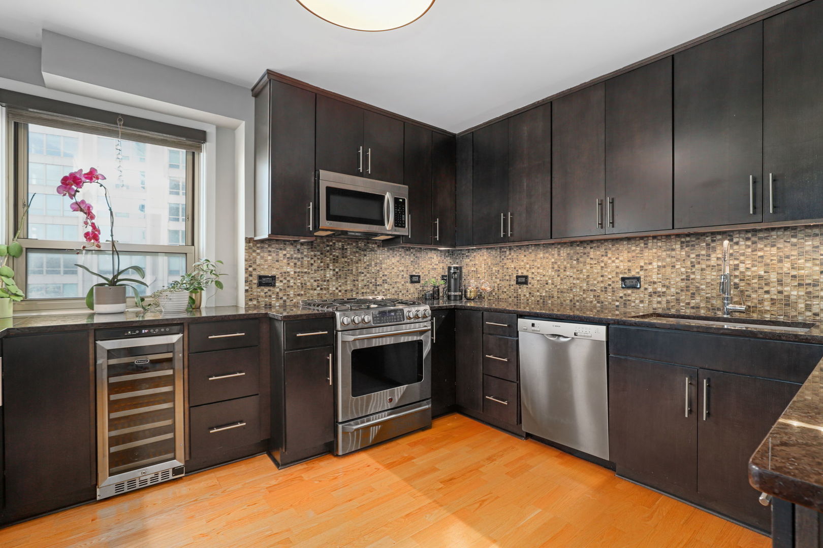 3470 N Lake Shore Drive Unit: 5A