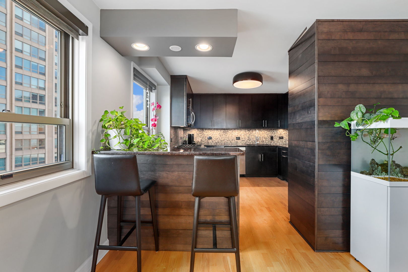 3470 N Lake Shore Drive Unit: 5A