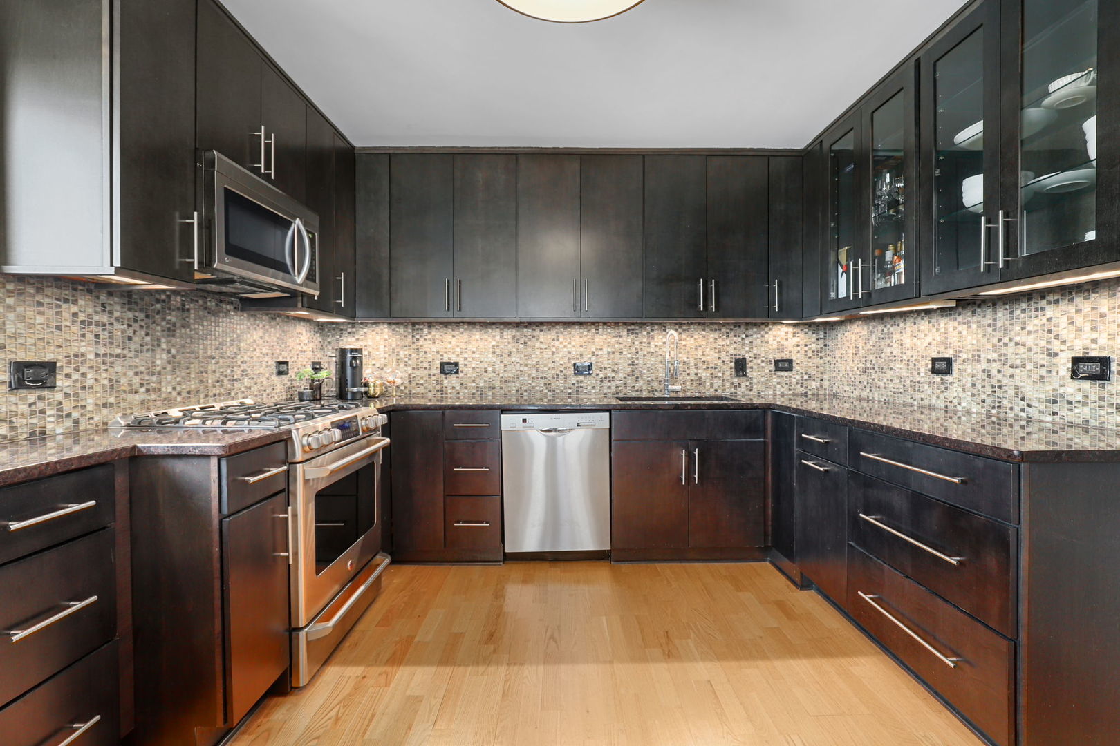 3470 N Lake Shore Drive Unit: 5A