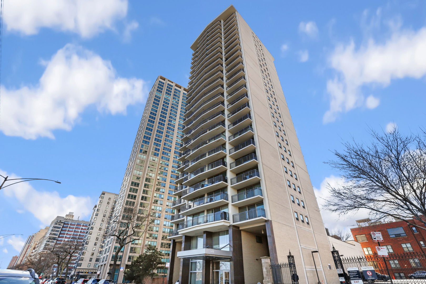 3470 N Lake Shore Drive Unit: 5A