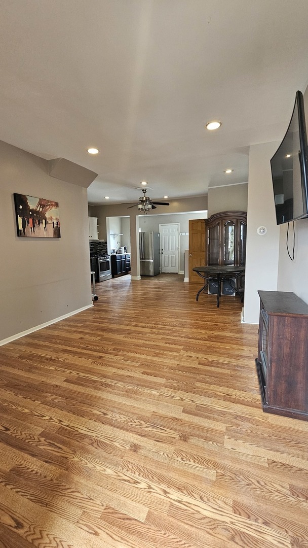 3045 N Central Park Avenue