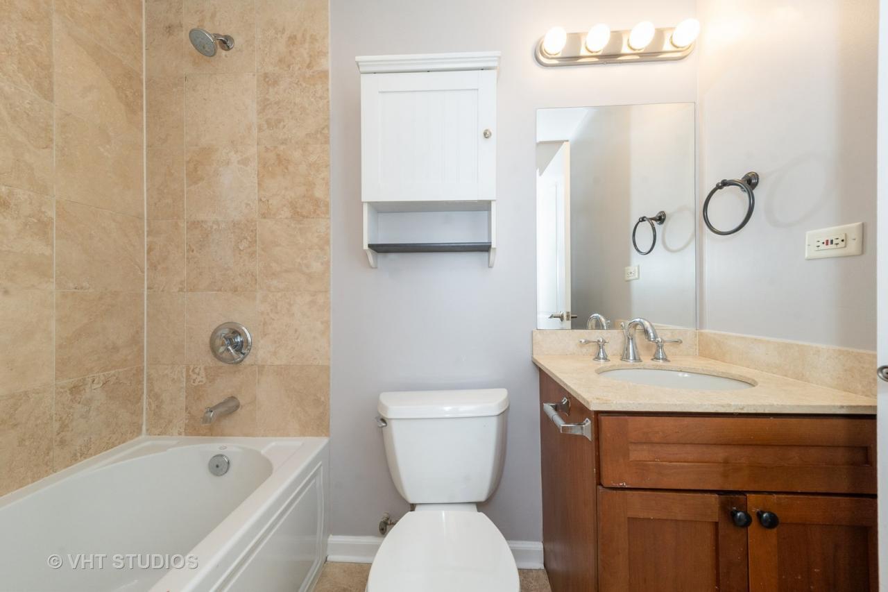 1420 W Grand Avenue Unit: G