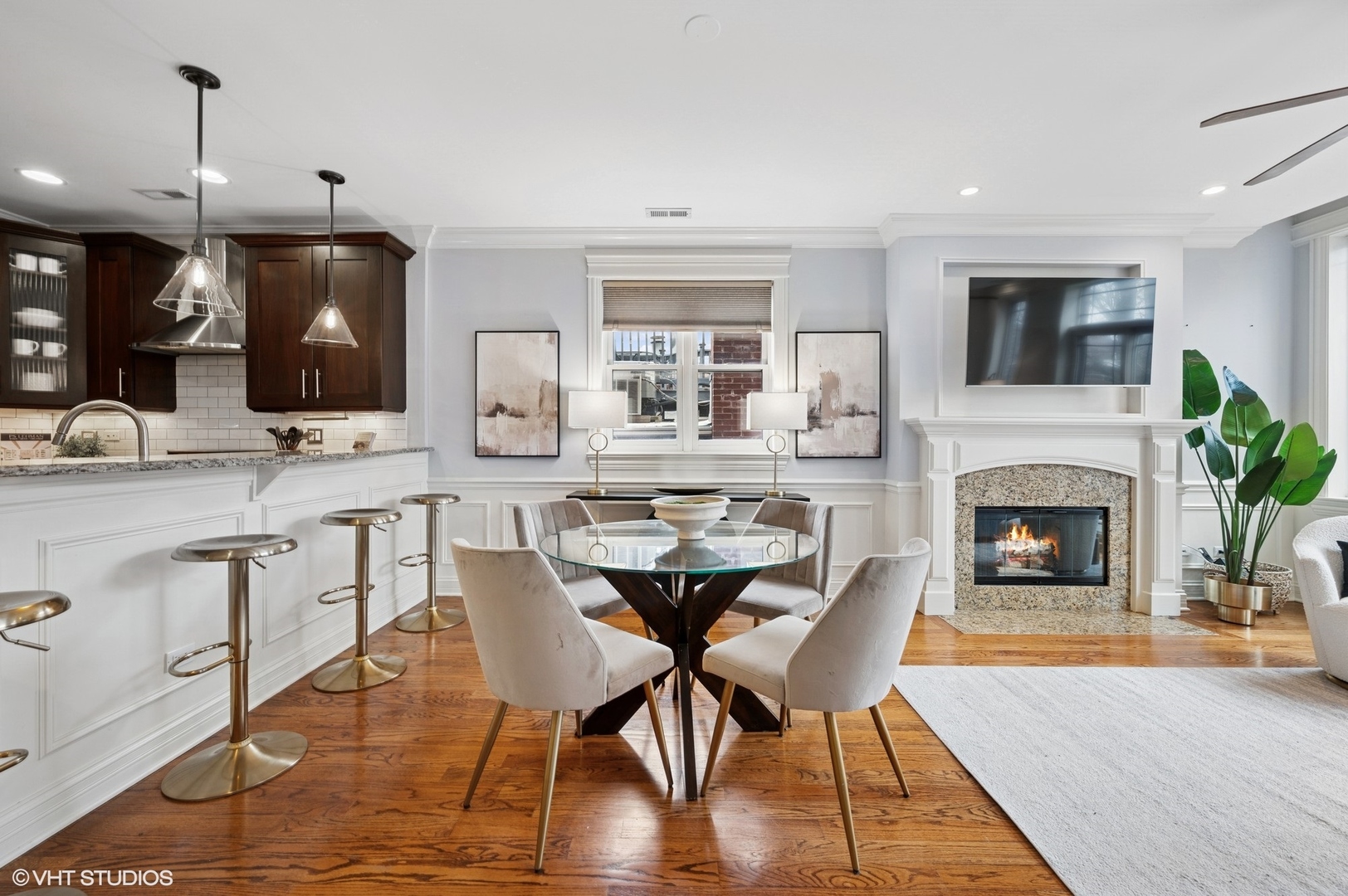 929 W Montana Street Unit: 3W