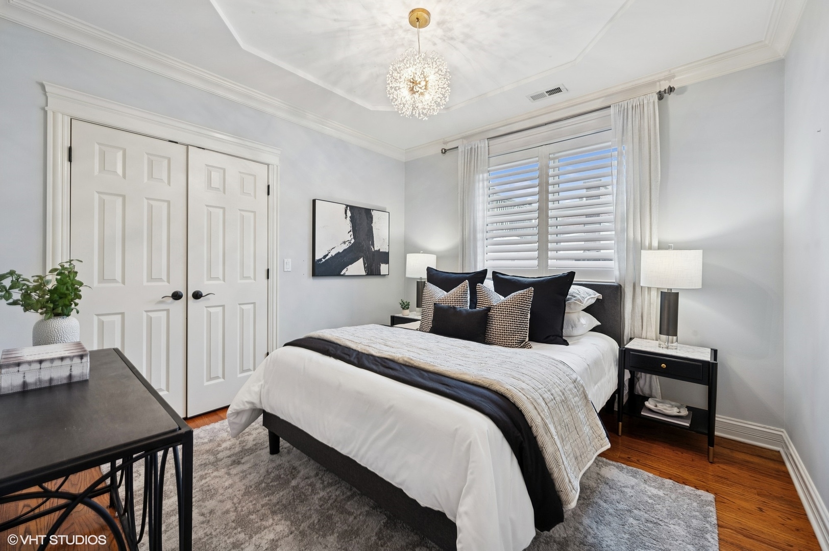 929 W Montana Street Unit: 3W