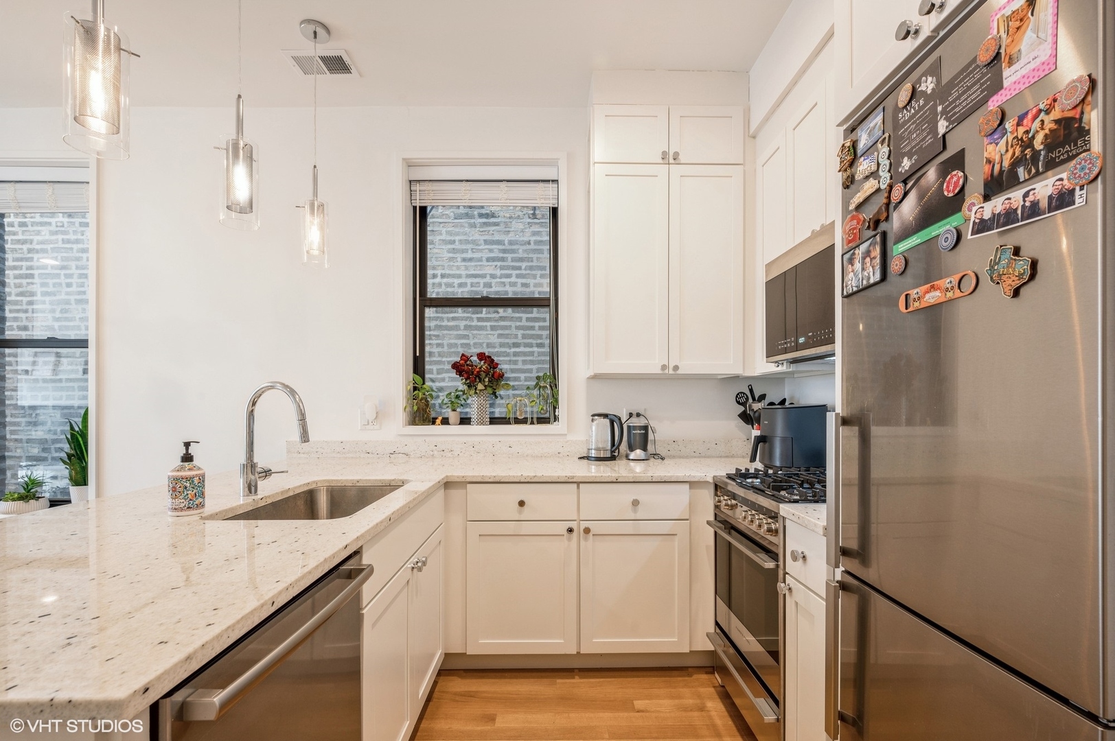 1022 N Ashland Avenue Unit: 2