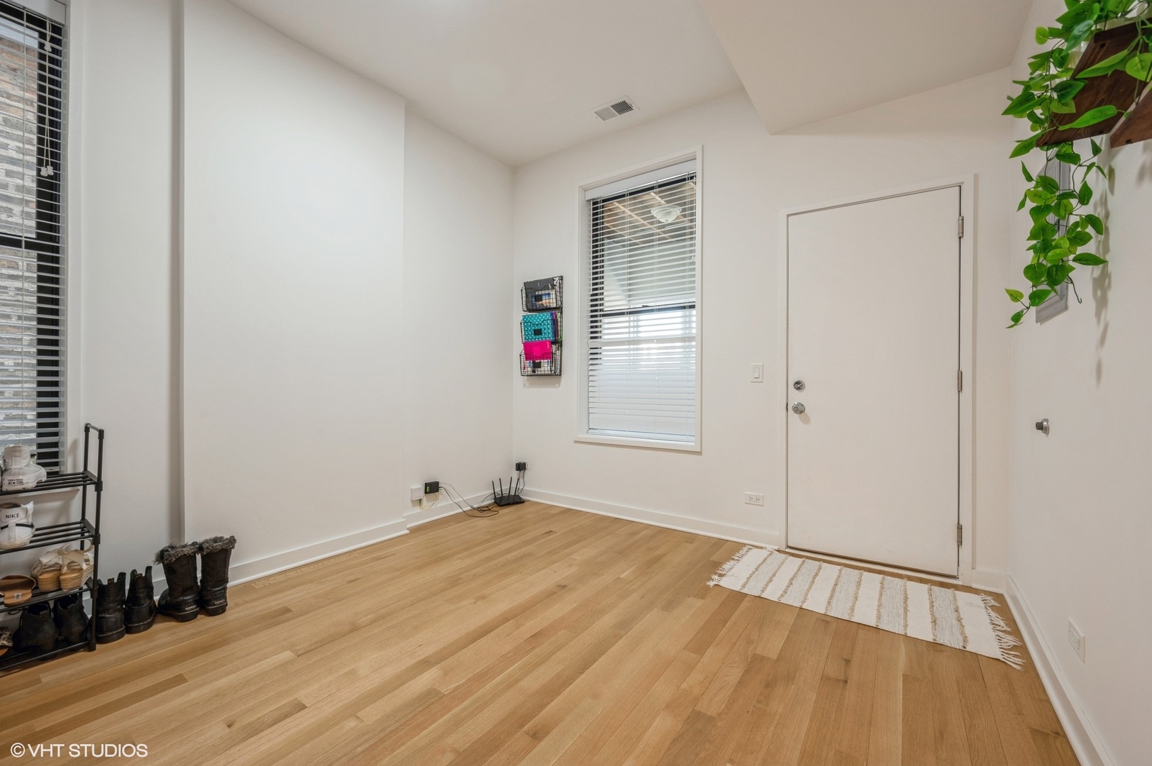 1022 N Ashland Avenue Unit: 2