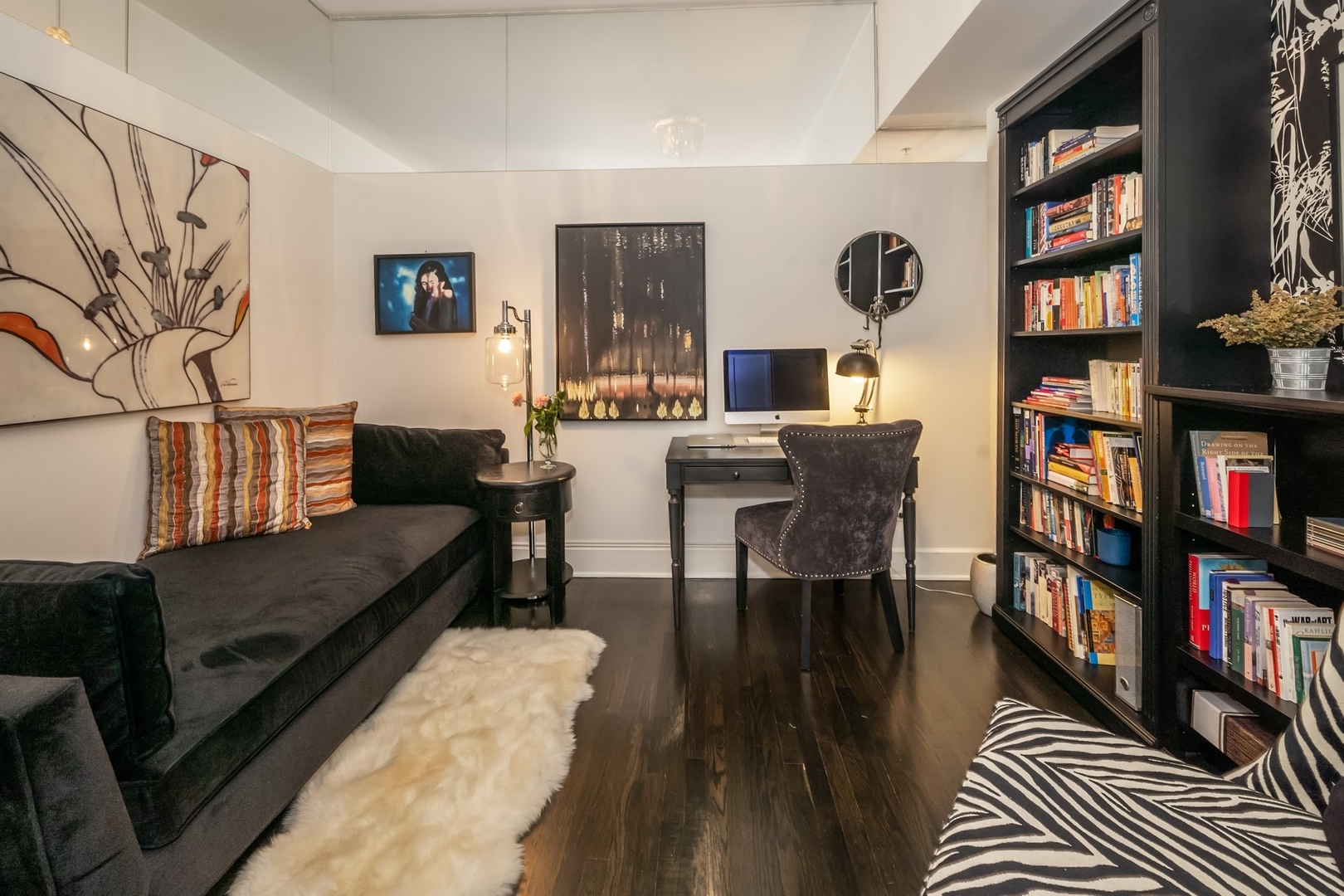 165 N Canal Street Unit: 1309