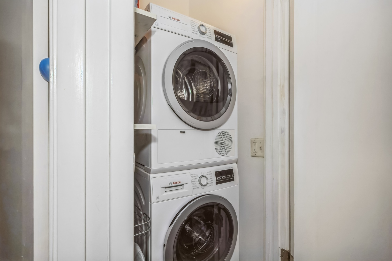 165 N Canal Street Unit: 1309