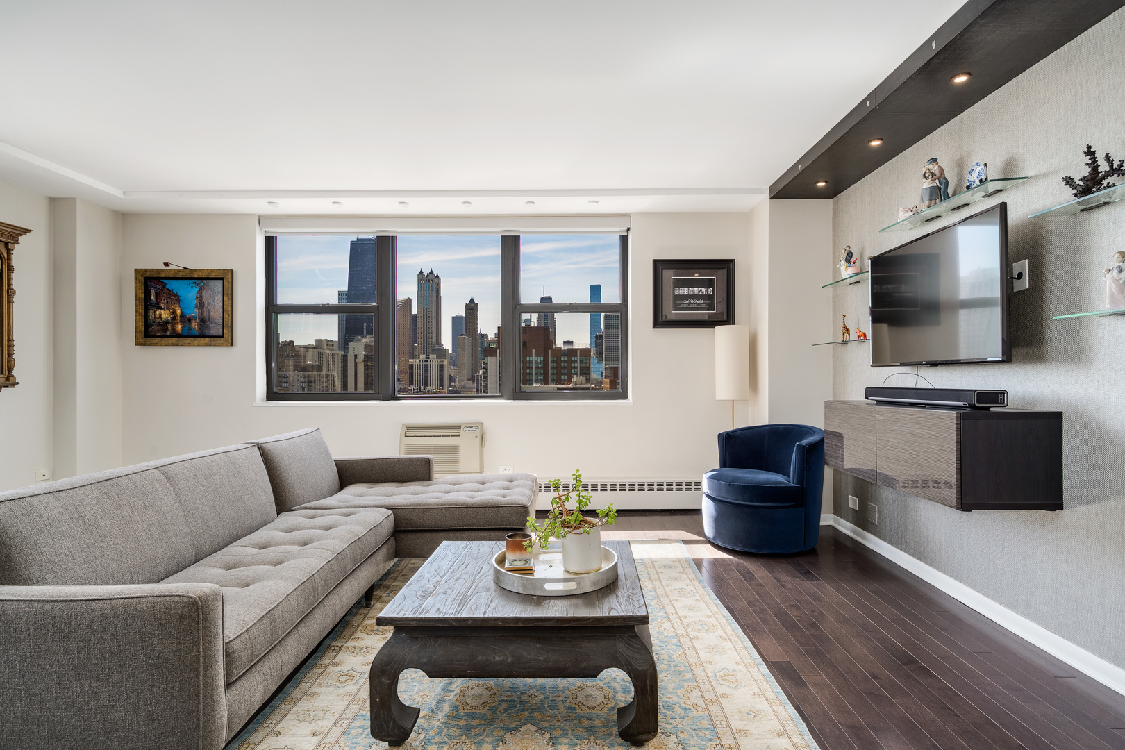 1445 N State Parkway Unit: 2502