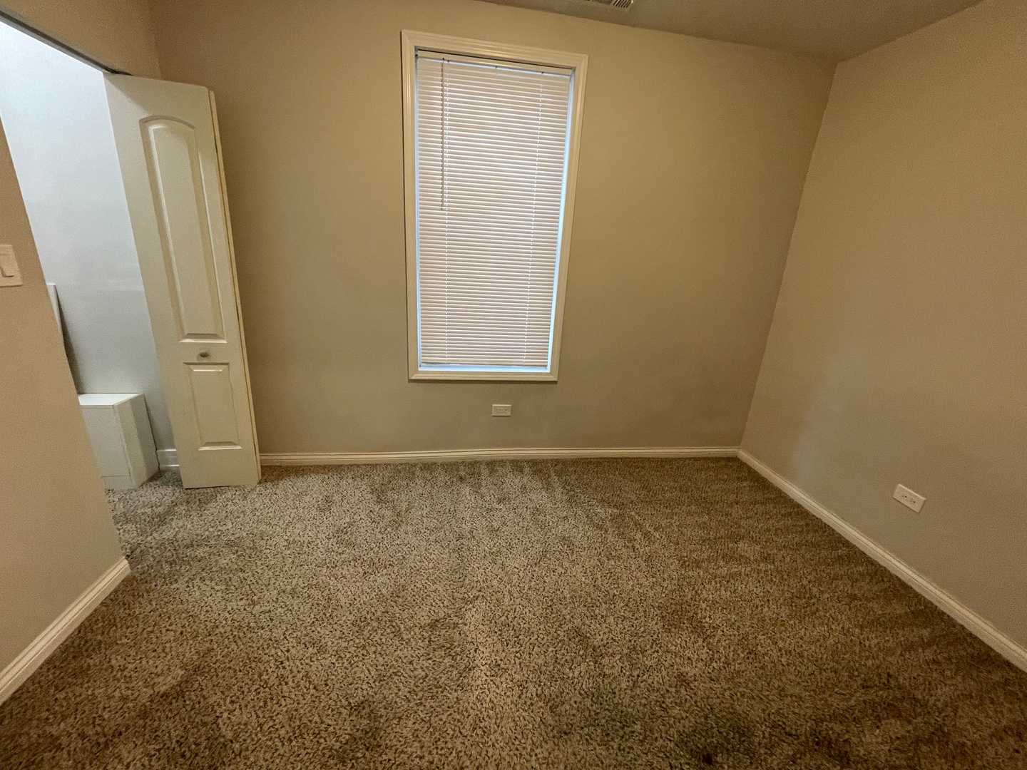 3407 N LOWELL Avenue