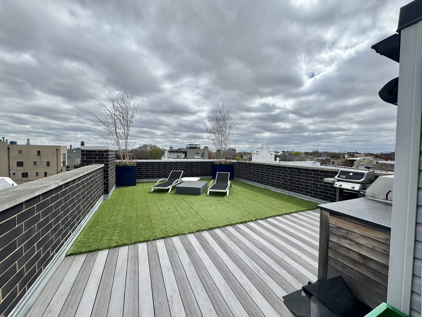 1814 W Augusta Boulevard Unit: 3