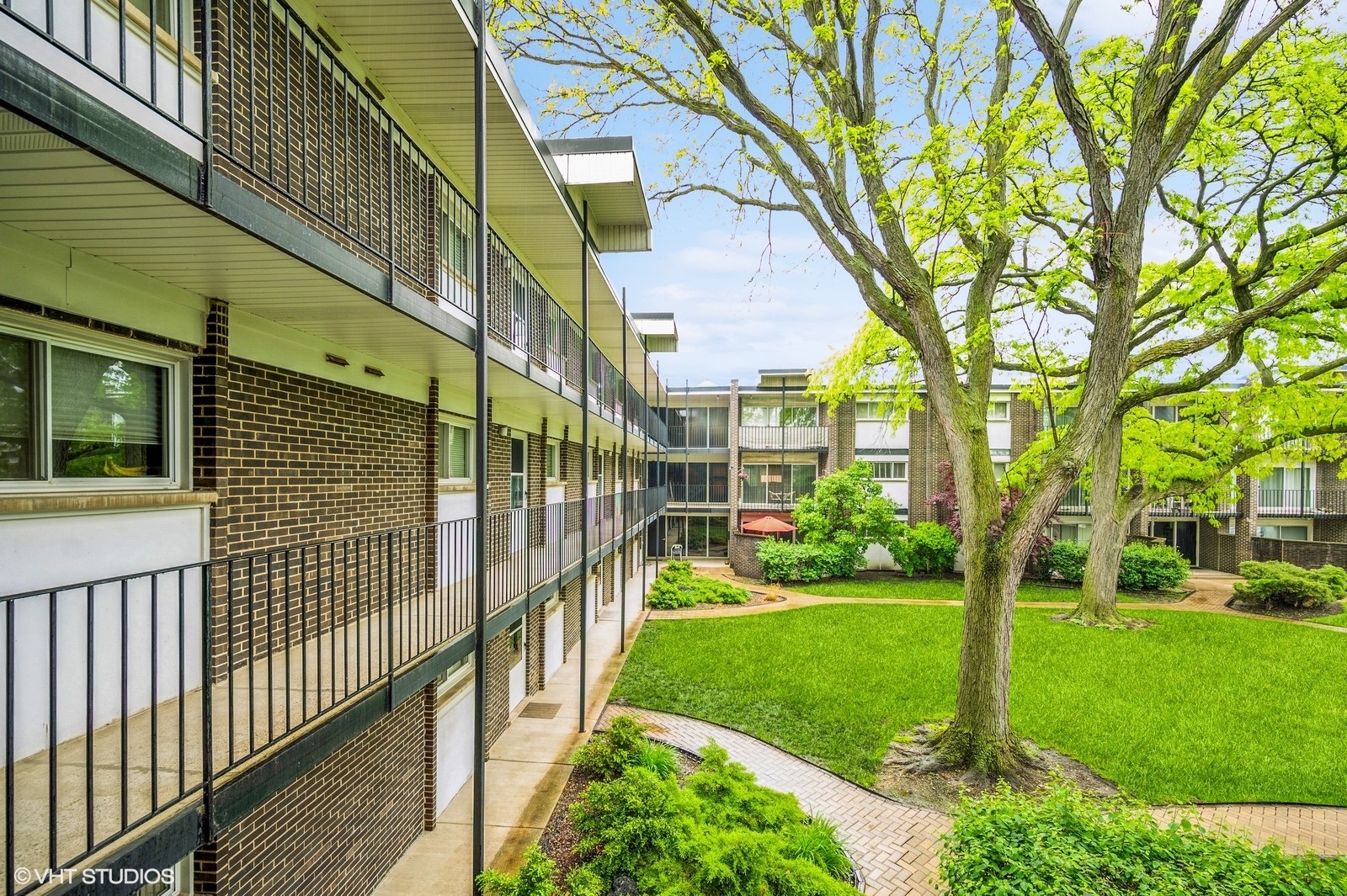 4726 Russet Lane Unit: R107