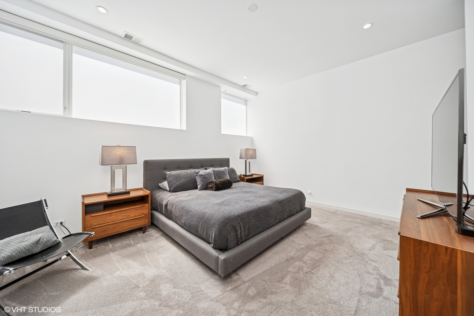 1512 W HURON Street Unit: 1