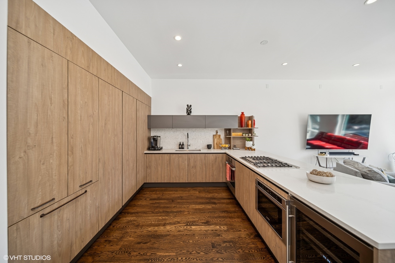 1512 W HURON Street Unit: 1