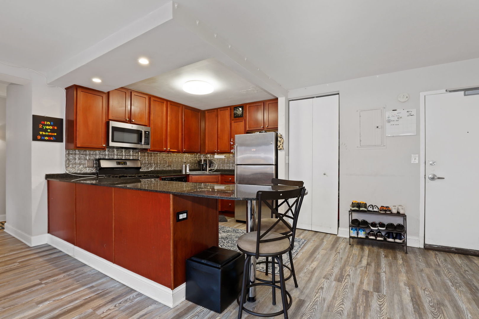 2300 N Commonwealth Avenue Unit: 3K