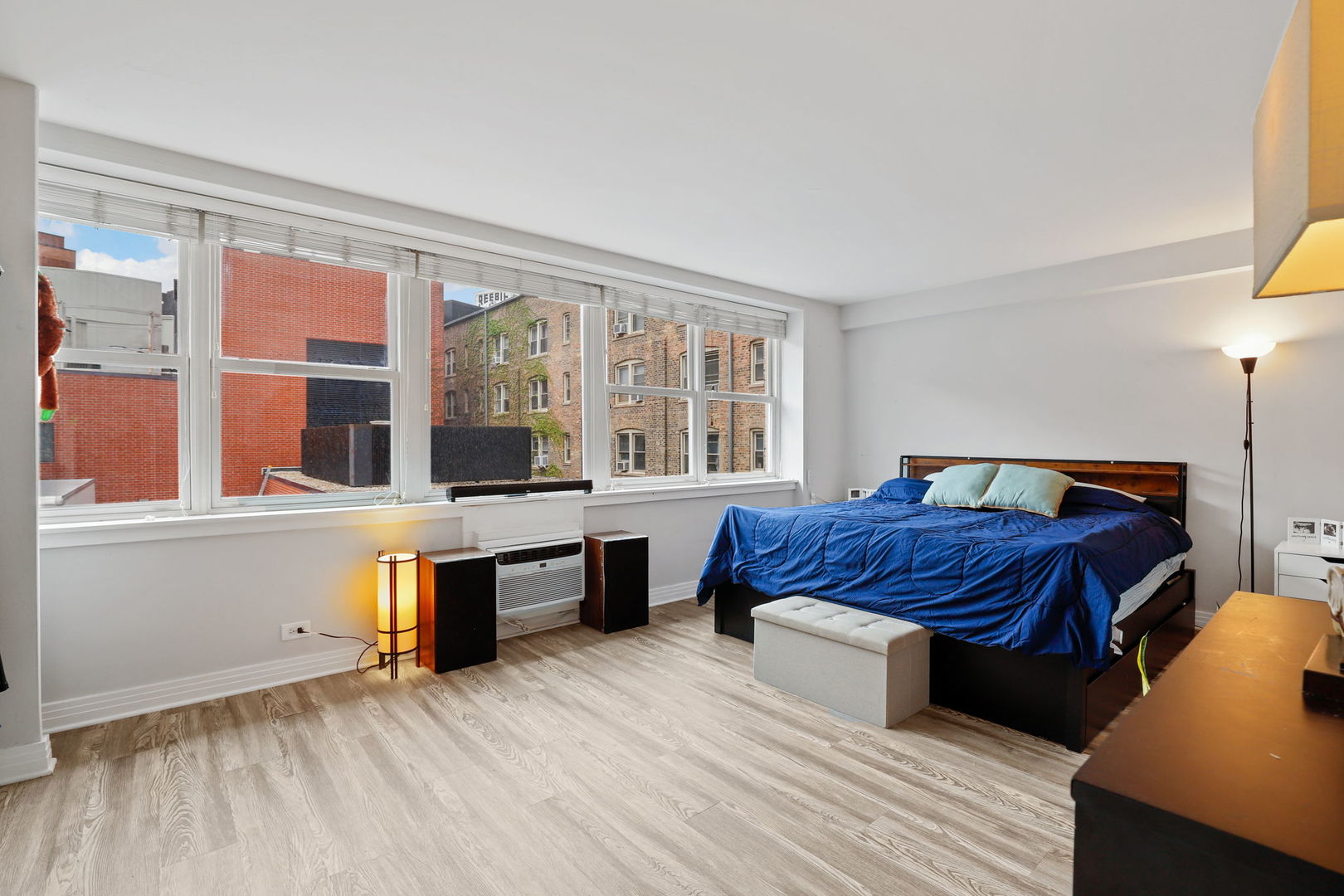 2300 N Commonwealth Avenue Unit: 3K