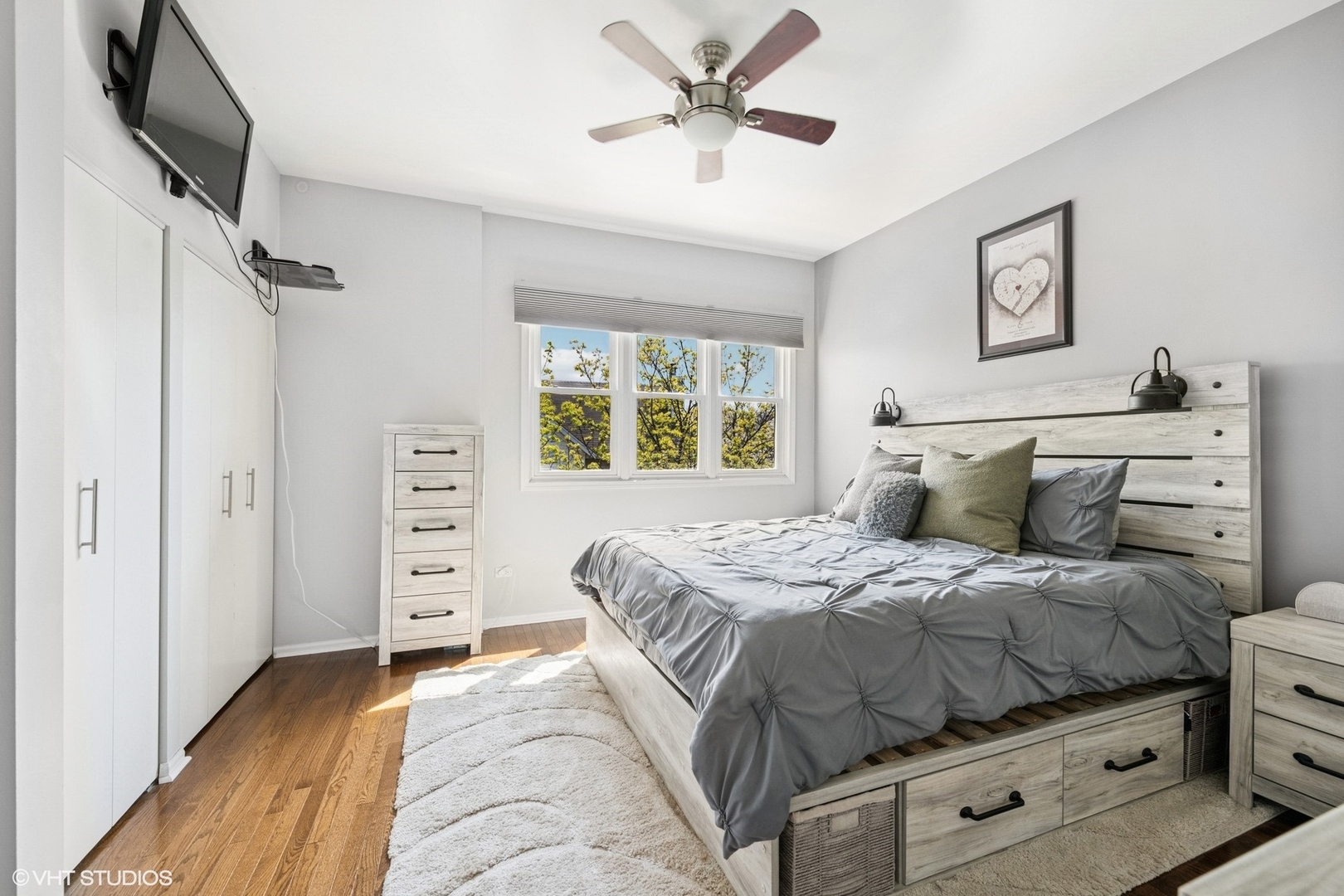 2835 N Wolcott Avenue Unit: G