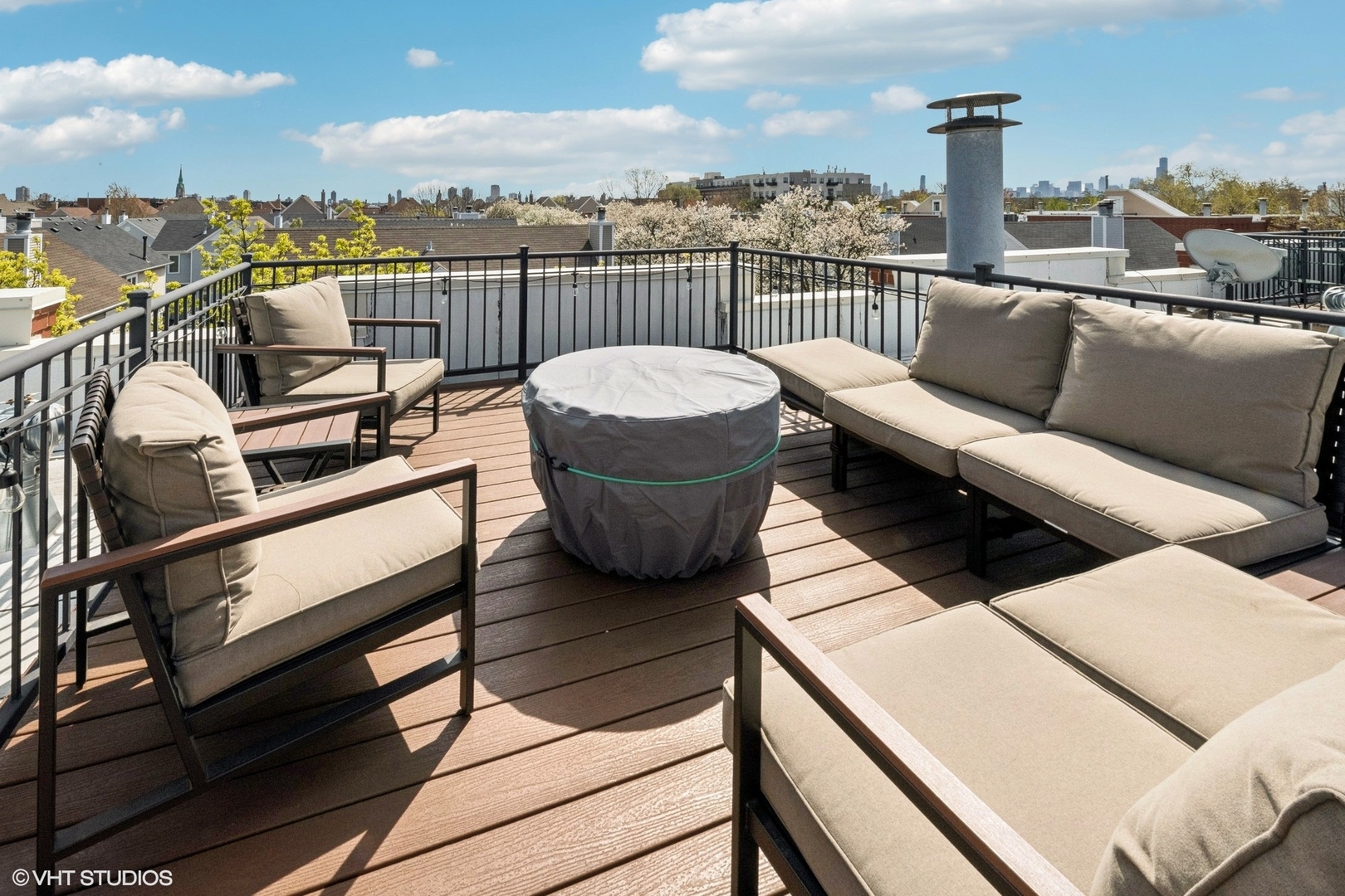 2835 N Wolcott Avenue Unit: G