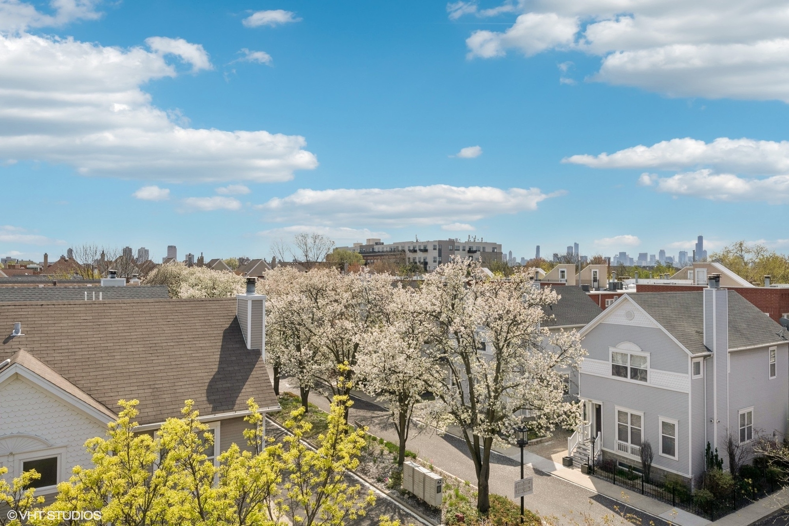 2835 N Wolcott Avenue Unit: G