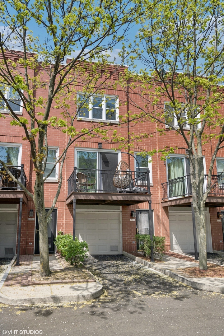 2835 N Wolcott Avenue Unit: G