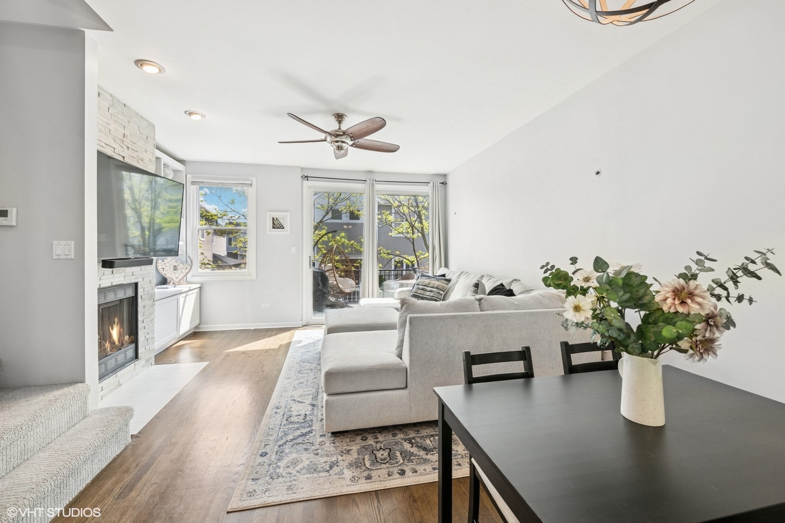 2835 N Wolcott Avenue Unit: G