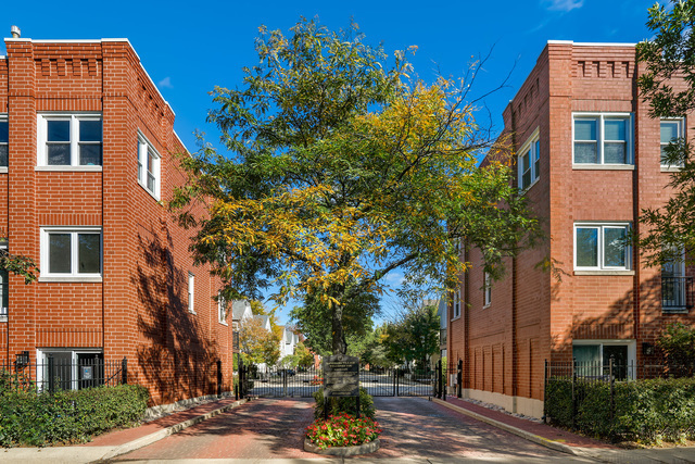2835 N Wolcott Avenue Unit: G