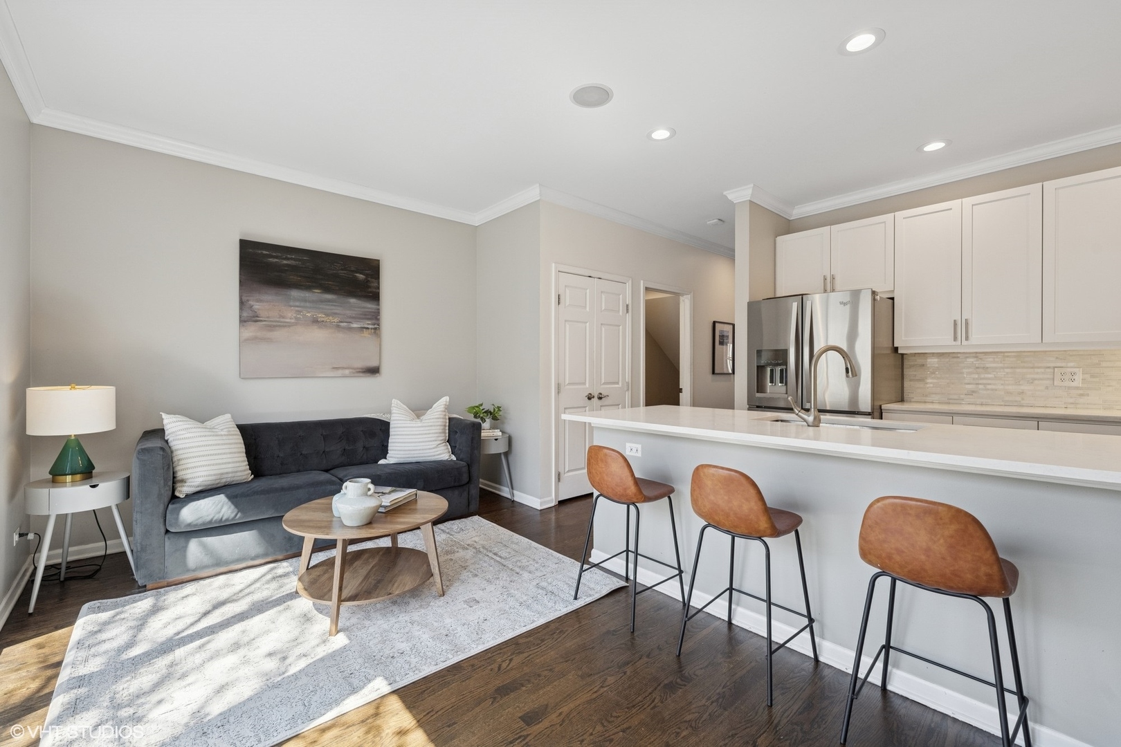 1858 N Wilmot Avenue