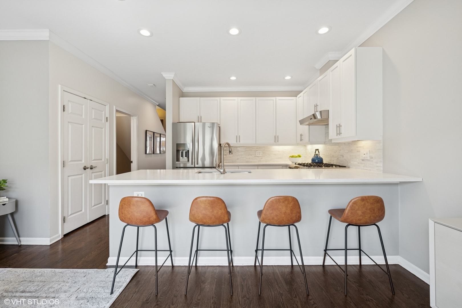 1858 N Wilmot Avenue