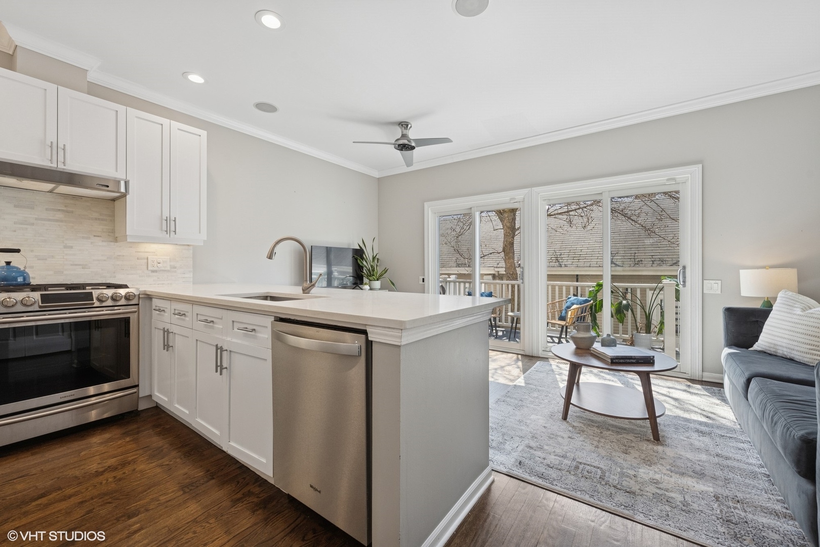 1858 N Wilmot Avenue