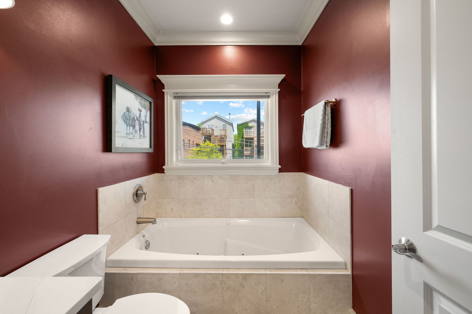 1420 W Belmont Avenue Unit: 2