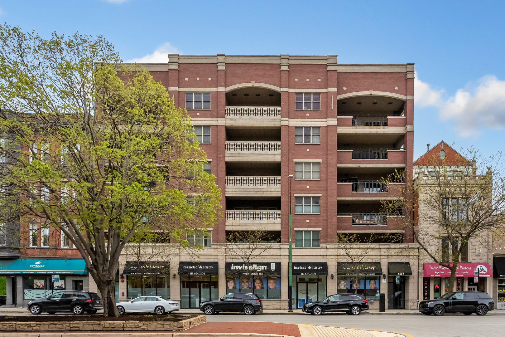 437 W North Avenue Unit: 505