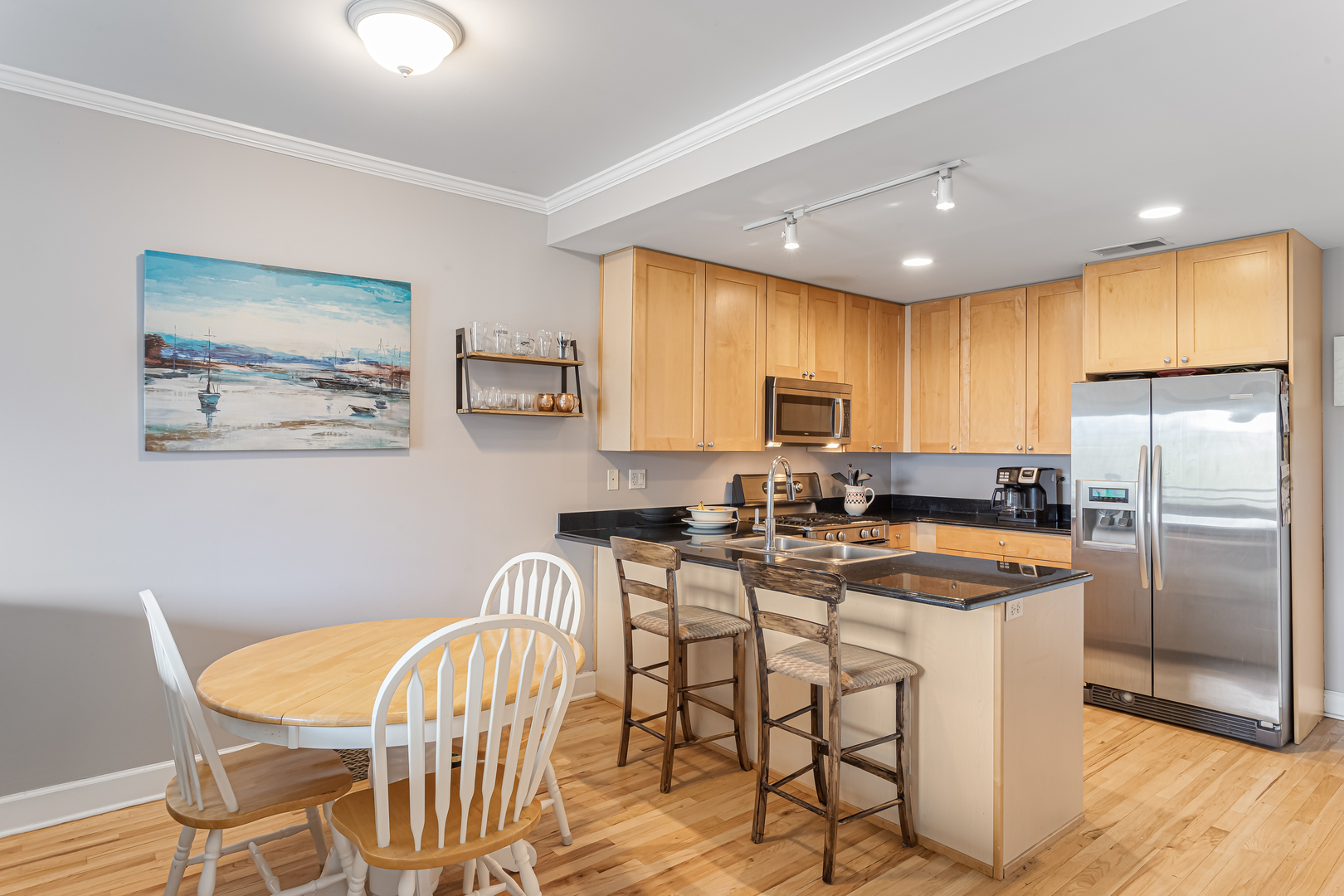 437 W North Avenue Unit: 505