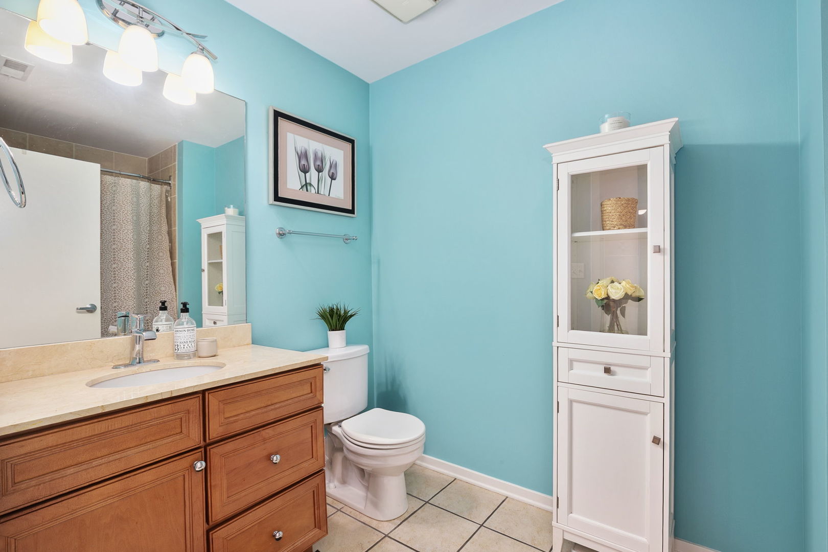 1525 S Sangamon Street Unit: 402