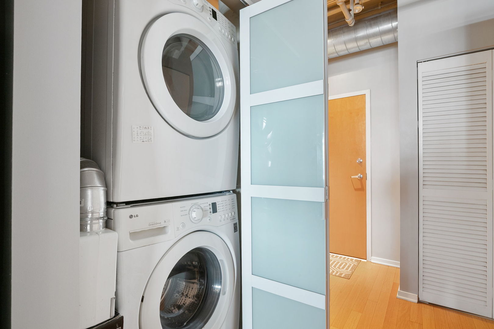 1525 S Sangamon Street Unit: 402