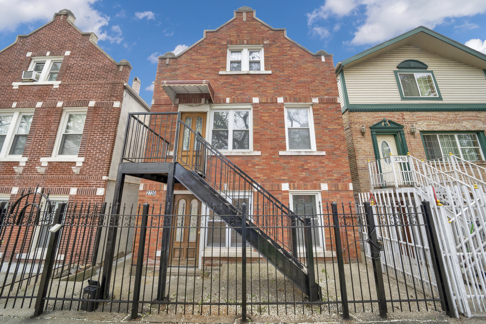 2720 S Christiana Avenue
