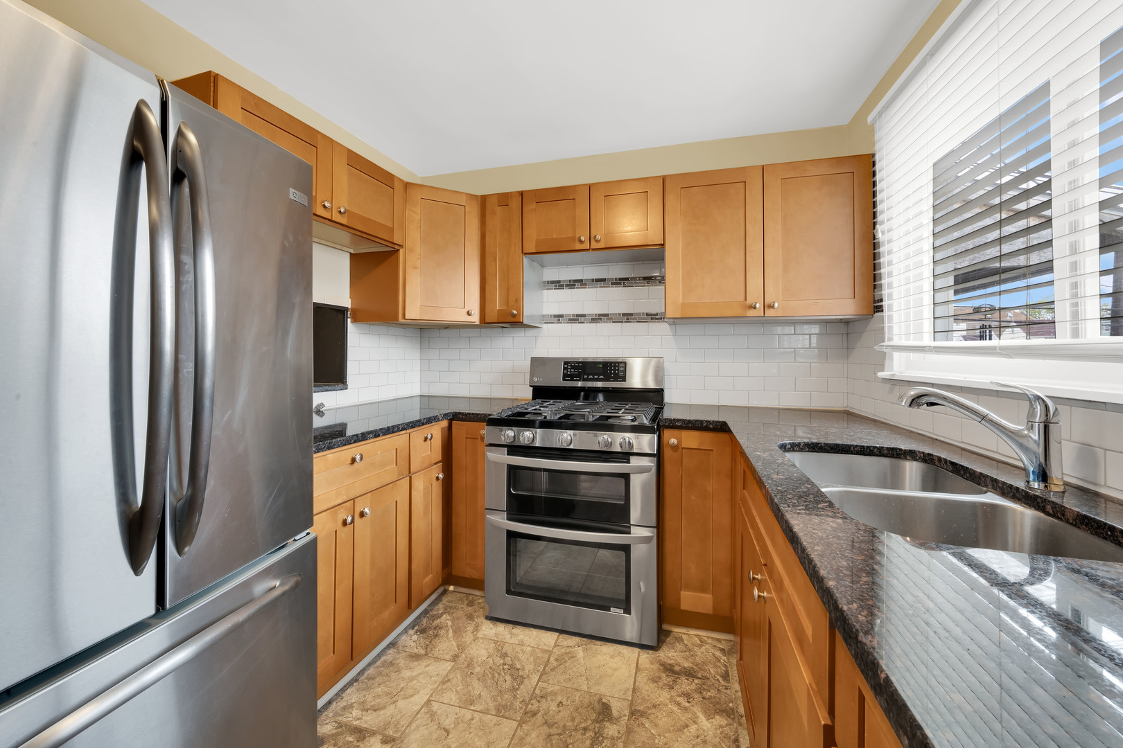 2720 S Christiana Avenue